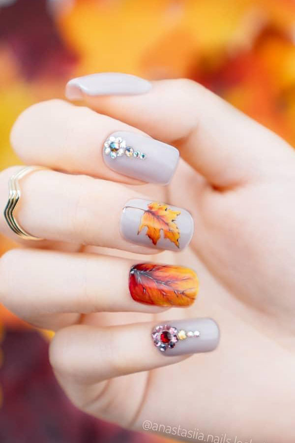 60 Pretty Fall Nail Art Designs For 2019