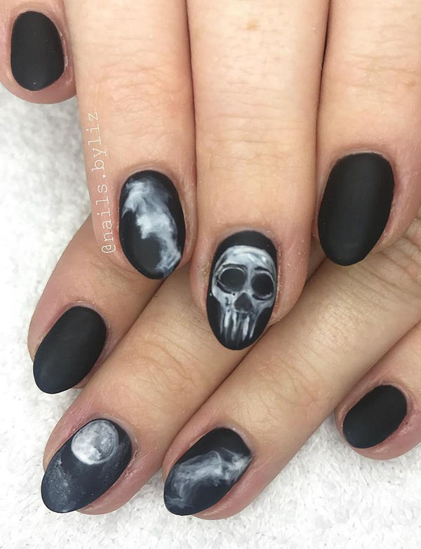 50 Stunning Halloween Nail Art Designs 2022