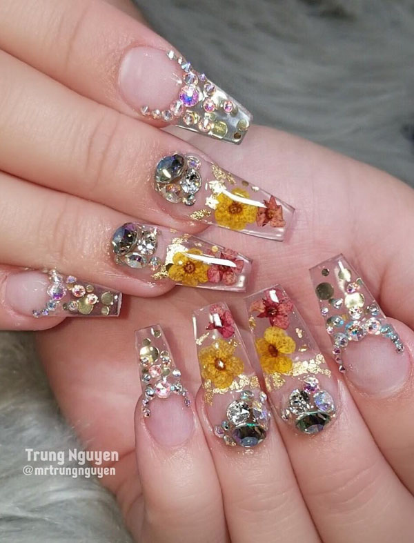 51 Dried Flower Nail Art Designs