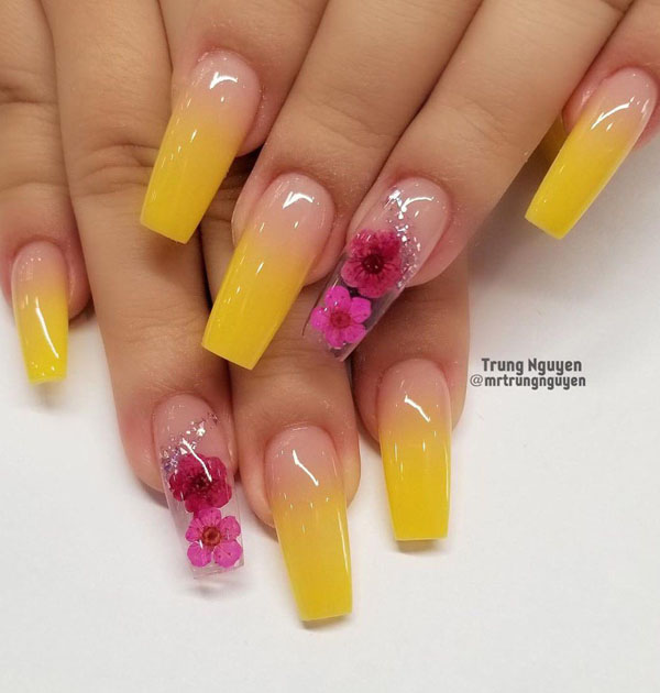 51 Dried Flower Nail Art Designs