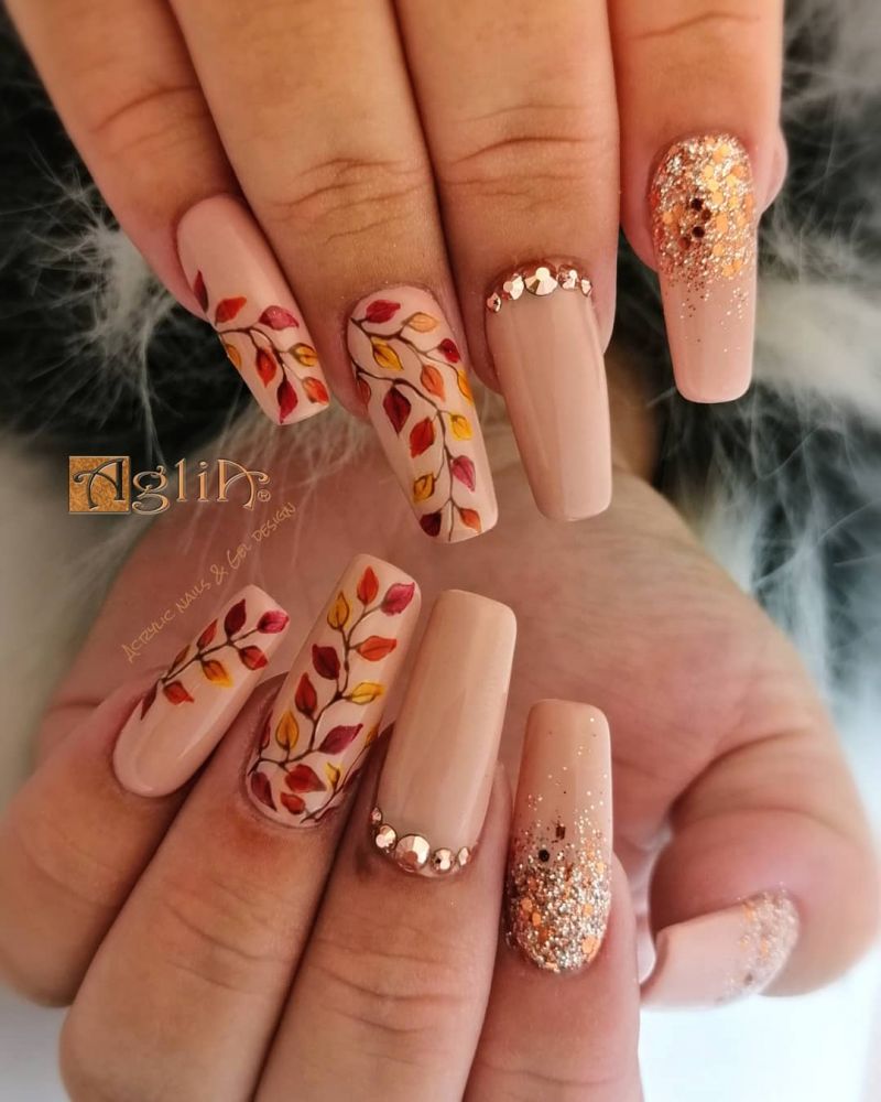 60 Pretty Fall Nail Art Designs For 2019