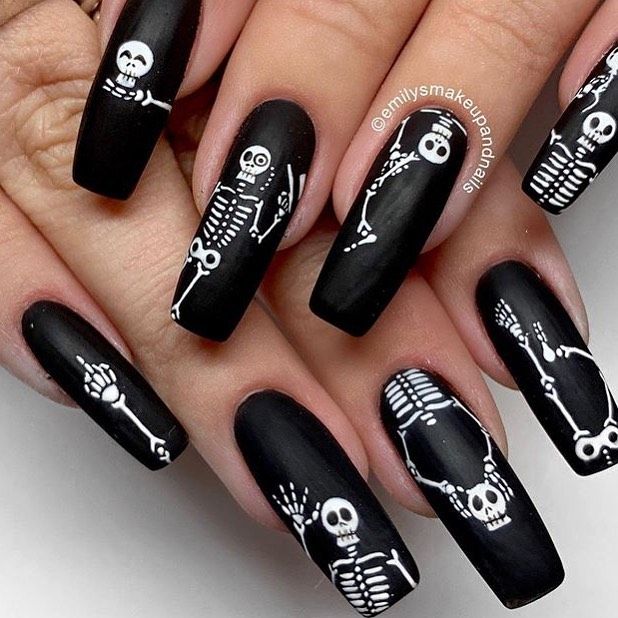 50 Stunning Halloween Nail Art Designs 2022