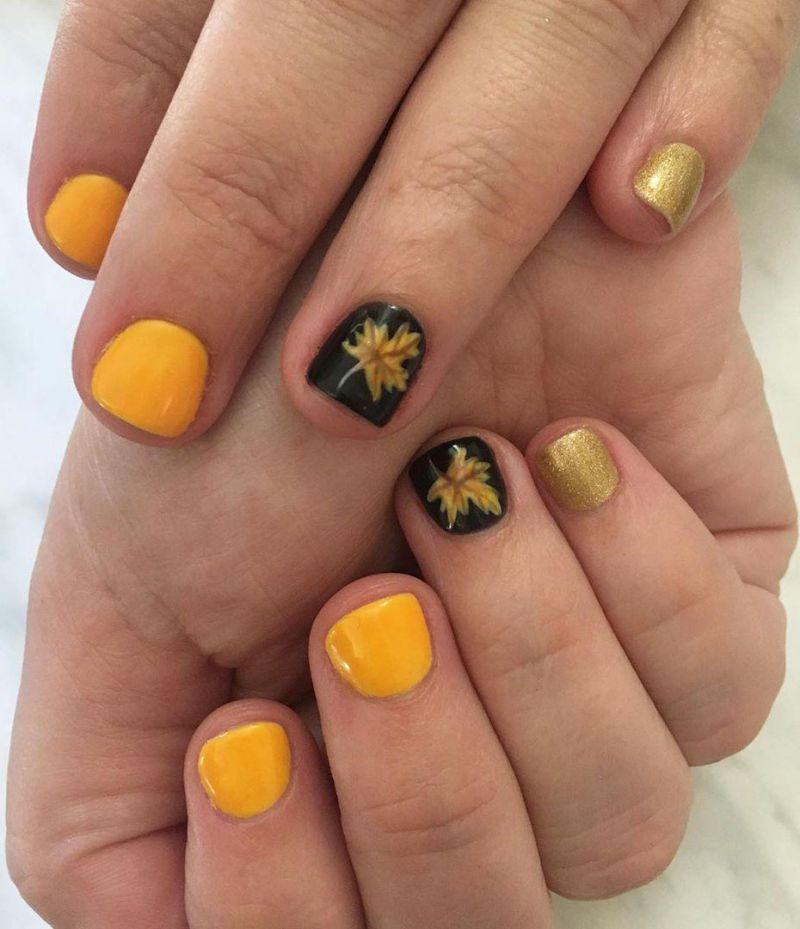 60 Pretty Fall Nail Art Designs For 2019