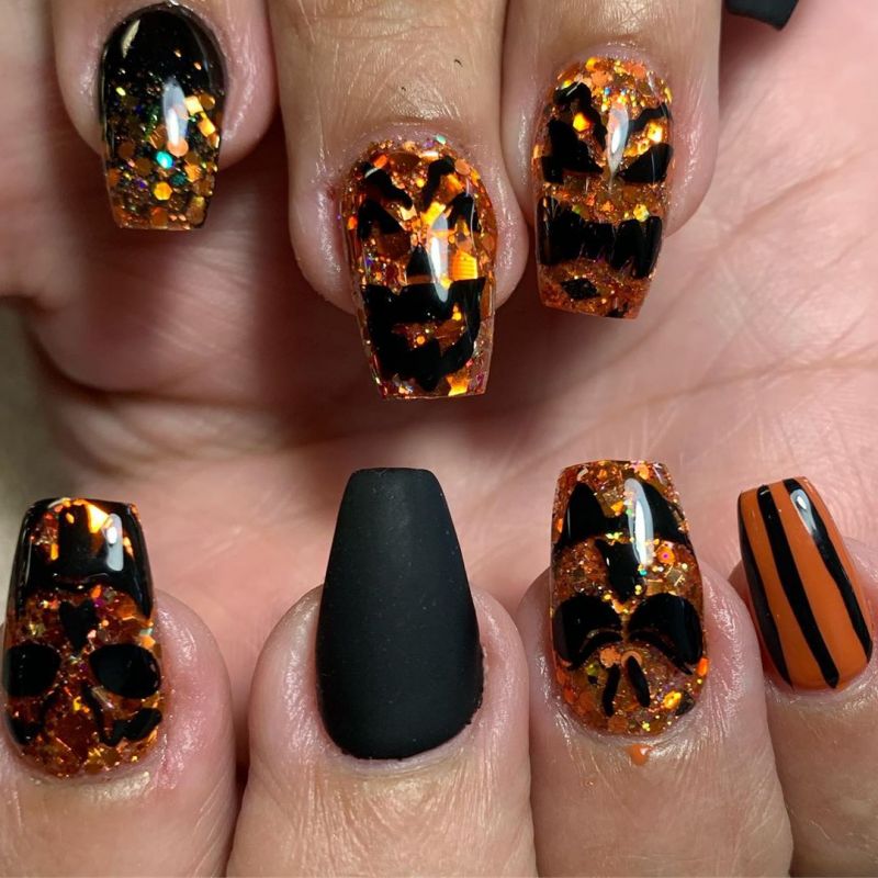 50 Stunning Halloween Nail Art Designs 2022