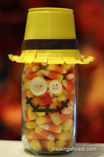 36 Creative DIY Mason Jar Crafts for Halloween to Inspire You