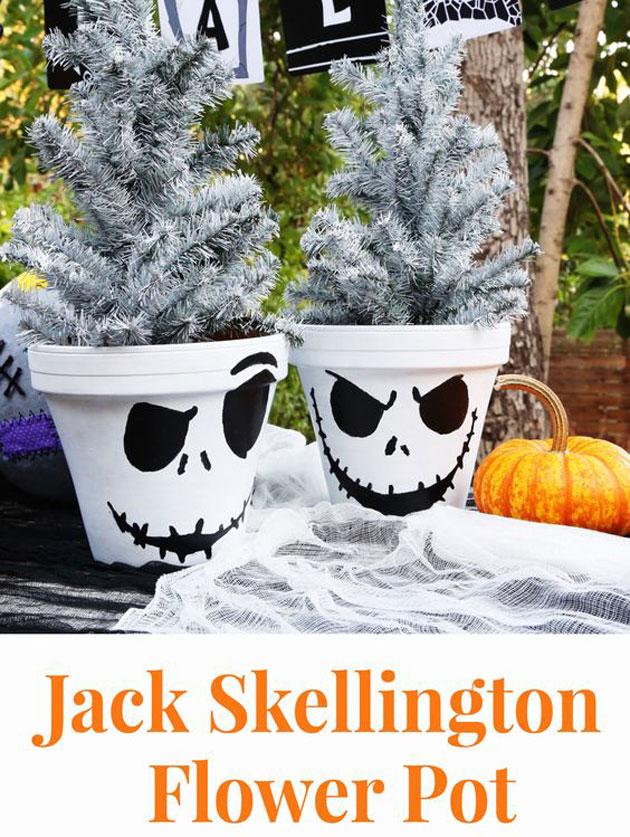 20 Creative Clay Pot Halloween Crafts  You Will Love