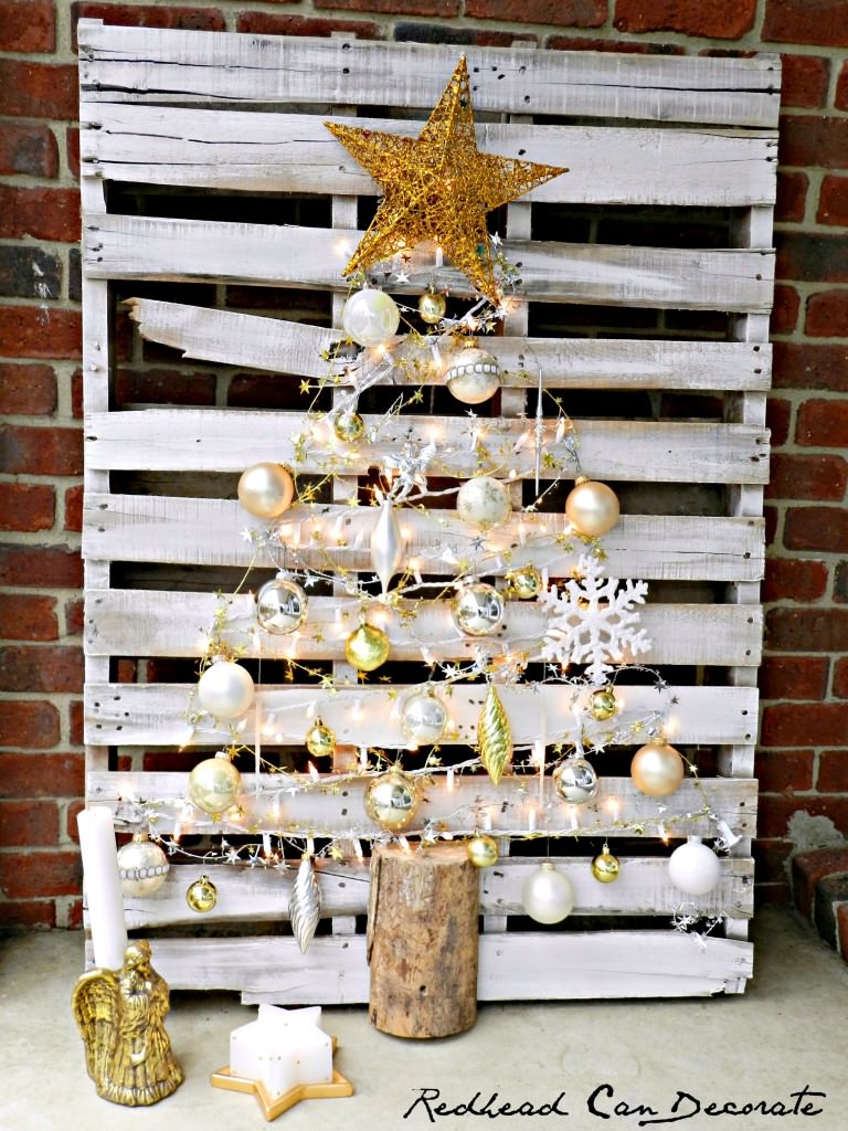 30 Creative DIY Pallet Christmas Tree Ideas  For Your Inspiration