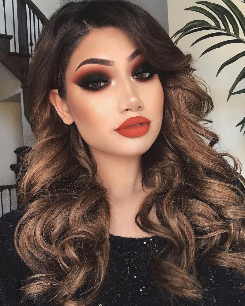 40 Glamorous Party Makeup Looks For Holiday Occasions