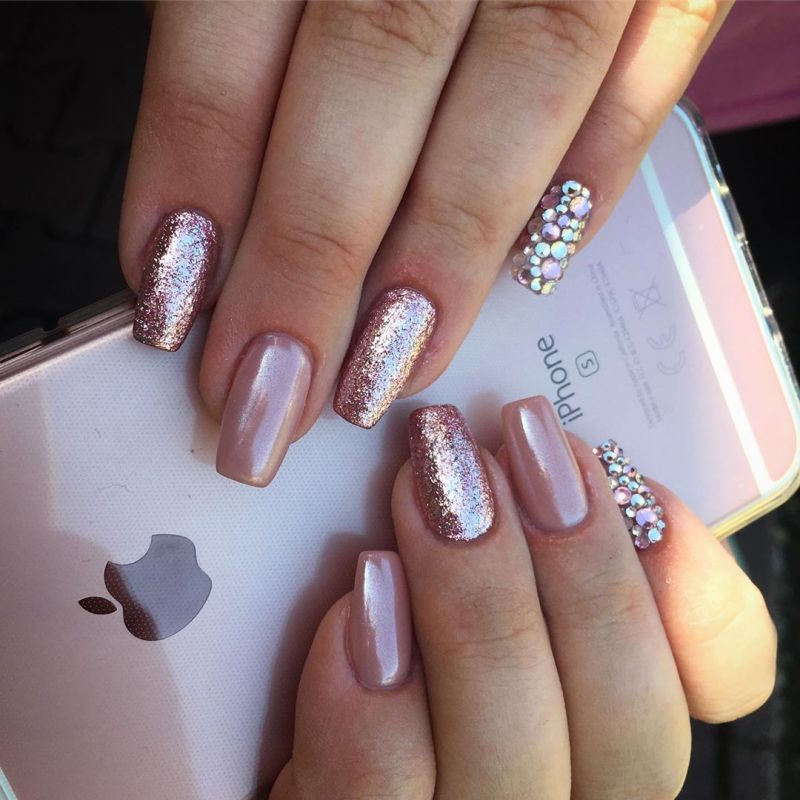 55 Trendy Rose Gold Nails That You Can't Resist