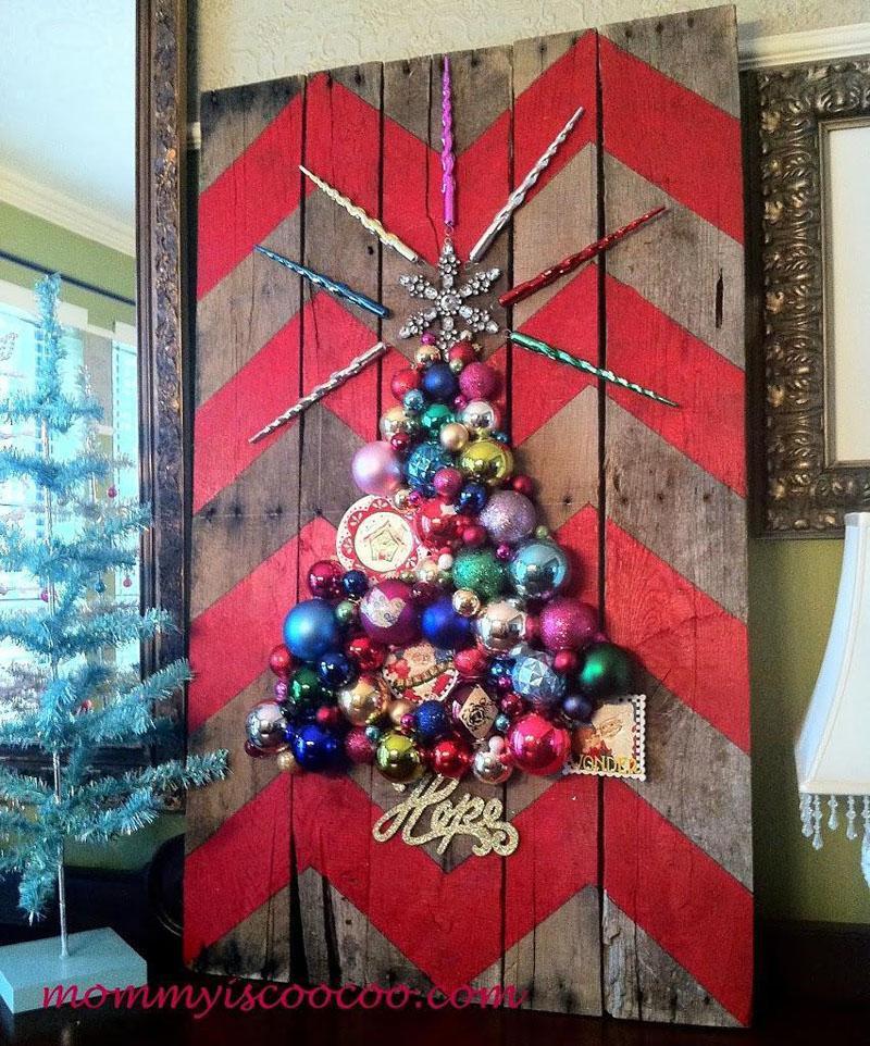 30 Creative DIY Pallet Christmas Tree Ideas  For Your Inspiration