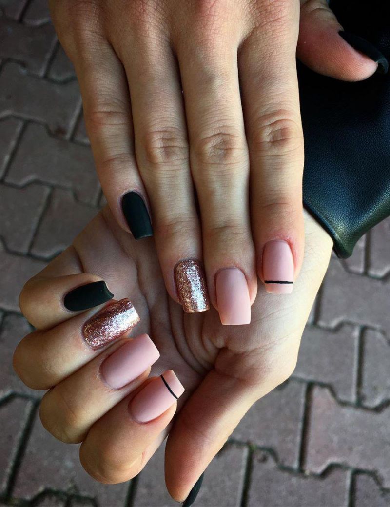 55 Trendy Rose Gold Nails That You Can't Resist