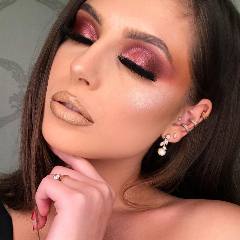 40 Glamorous Party Makeup Looks For Holiday Occasions