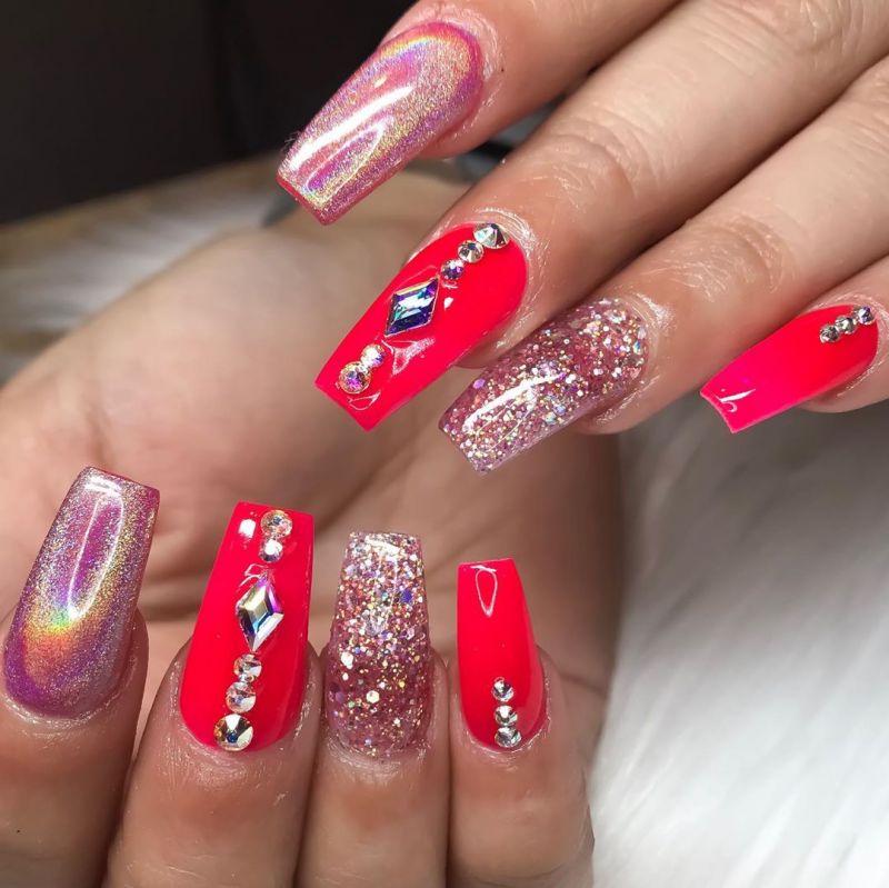 30 Trendy Pink Nail Art Designs You Have to See