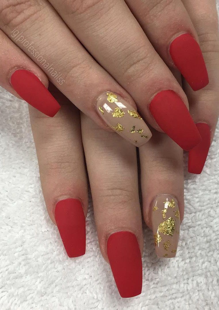 40 Classic Red Nail Designs You'll Fall In Love With