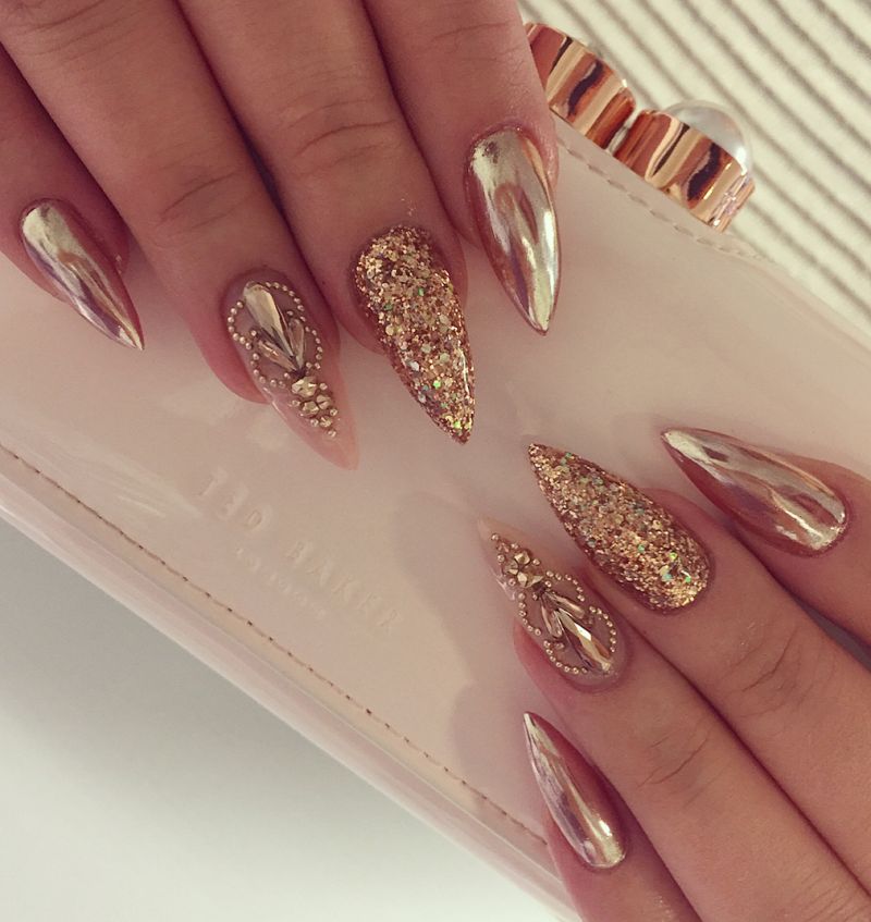 55 Trendy Rose Gold Nails That You Can't Resist