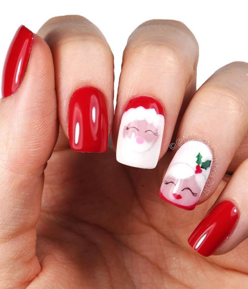 40 Festive Christmas Nail Art Designs You Must Try