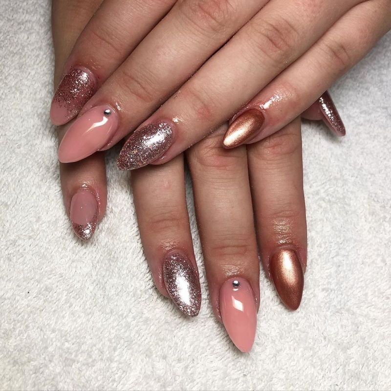 55 Trendy Rose Gold Nails That You Can't Resist