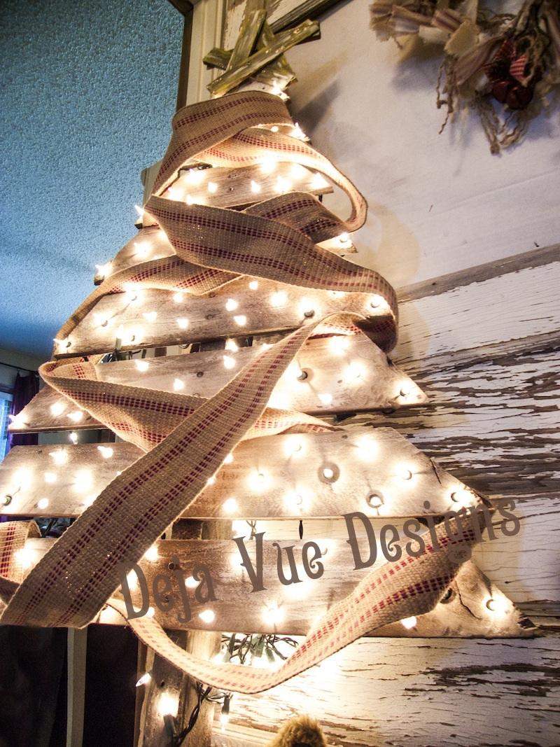 30 Creative DIY Pallet Christmas Tree Ideas  For Your Inspiration