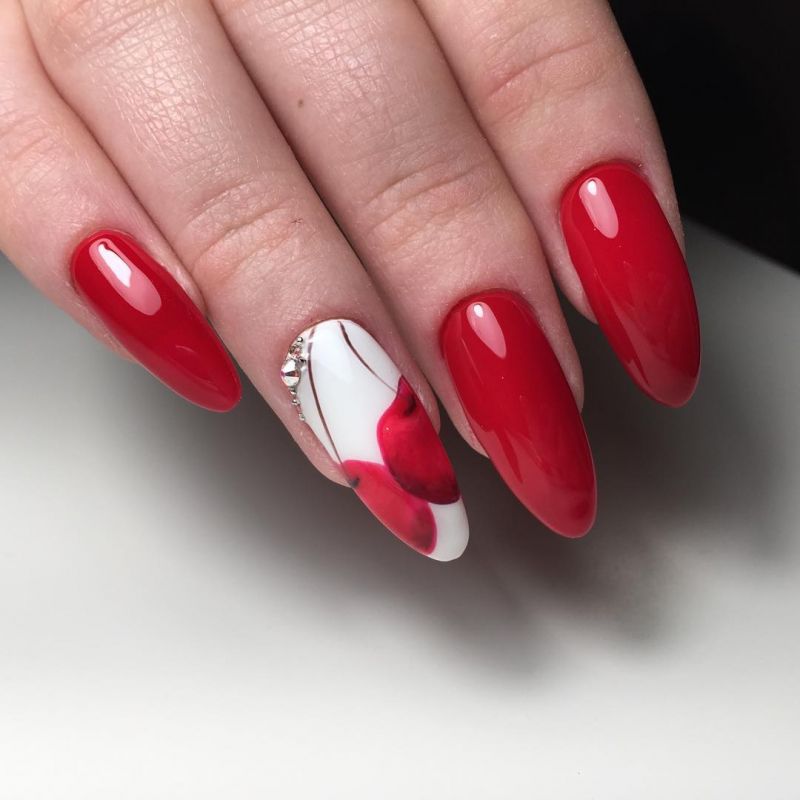 40 Classic Red Nail Designs You'll Fall In Love With