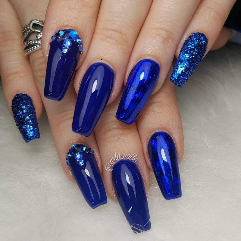 40 Trendy Blue Nail Art Designs to Make You Attractive