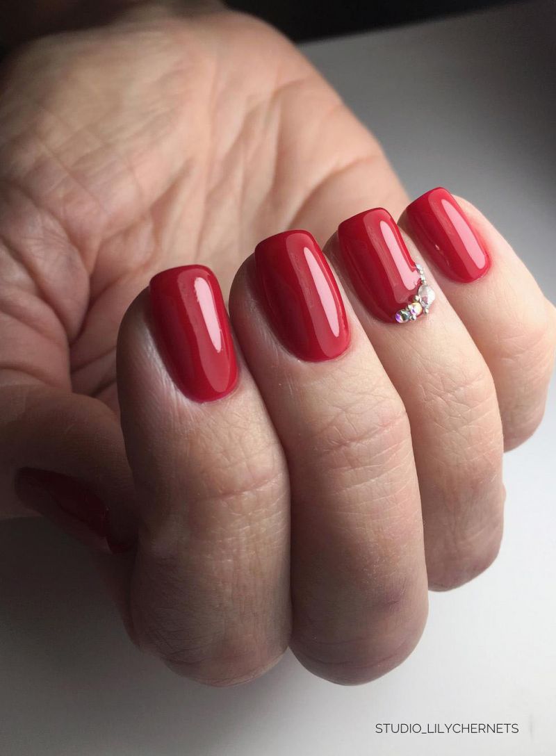 40 Classic Red Nail Designs You'll Fall In Love With