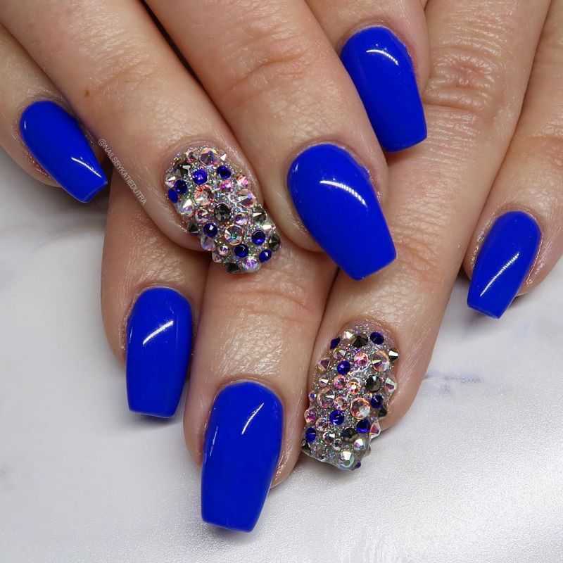 40 Trendy Blue Nail Art Designs to Make You Attractive