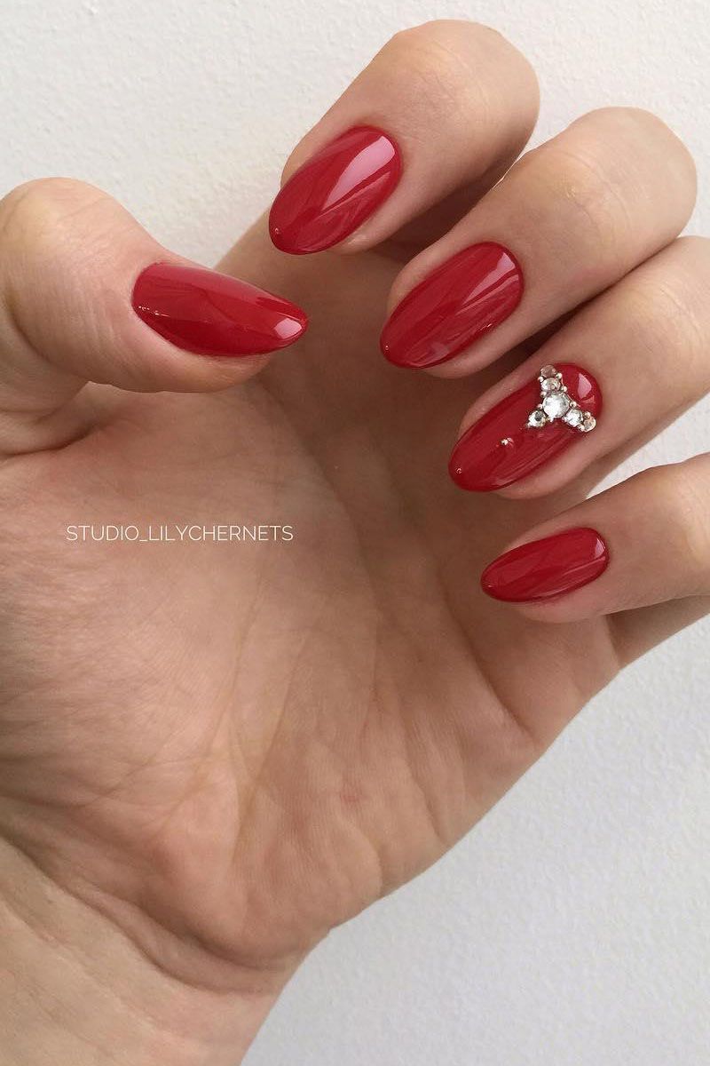 40 Classic Red Nail Designs You'll Fall In Love With