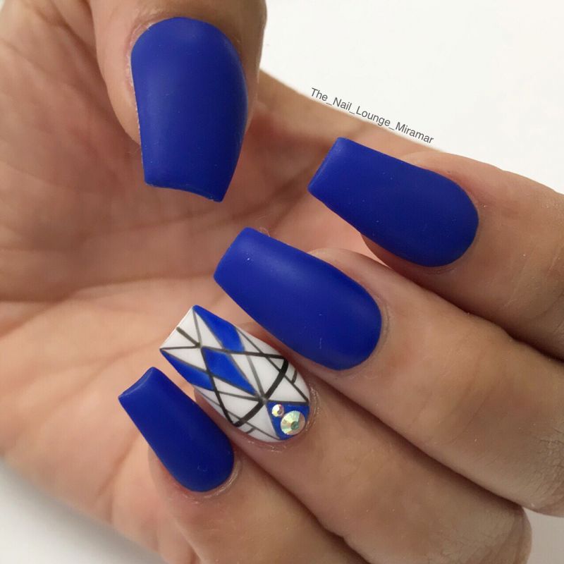 40 Trendy Blue Nail Art Designs to Make You Attractive