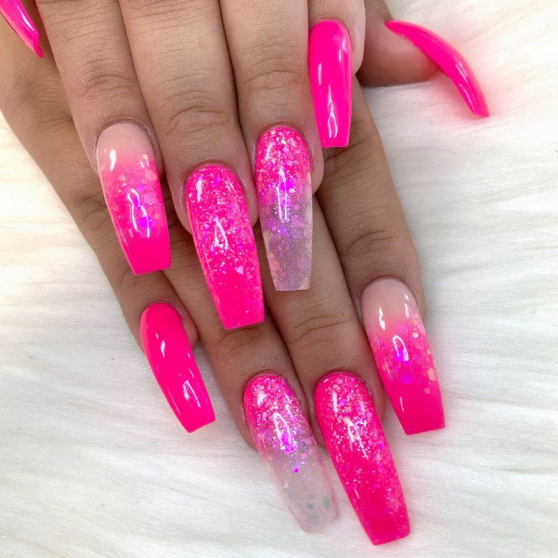 30 Trendy Pink Nail Art Designs You Have to See