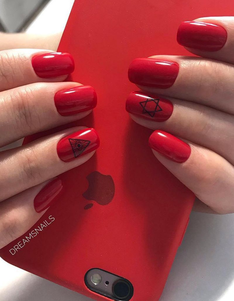 40 Classic Red Nail Designs You'll Fall In Love With