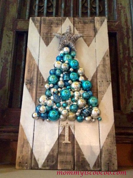 30 Creative DIY Pallet Christmas Tree Ideas  For Your Inspiration