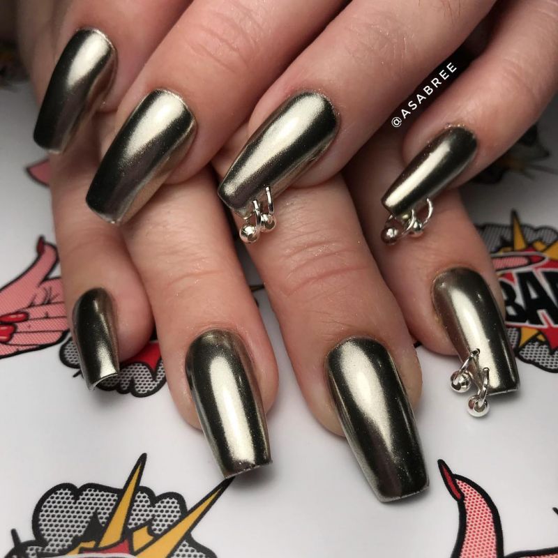 60 Classic Chrome Nail Art Designs For Winter
