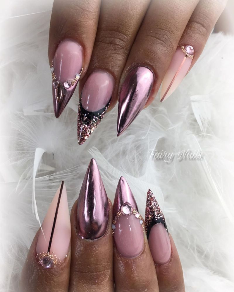 60 Classic Chrome Nail Art Designs For Winter