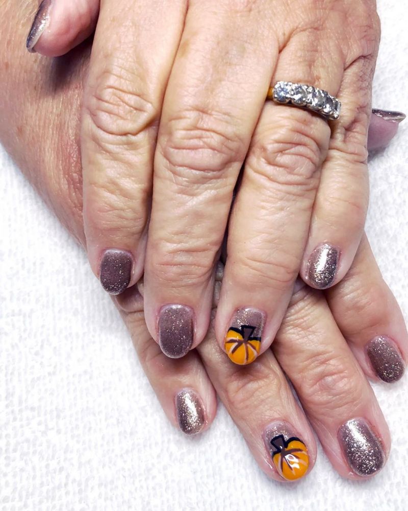 62 Trendy Thanksgiving Pumpkin Nail Art Designs to Try Right Now