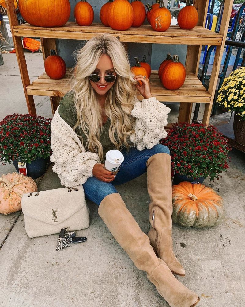 50 Casual and Stylish Fall Outfits for Women 2022