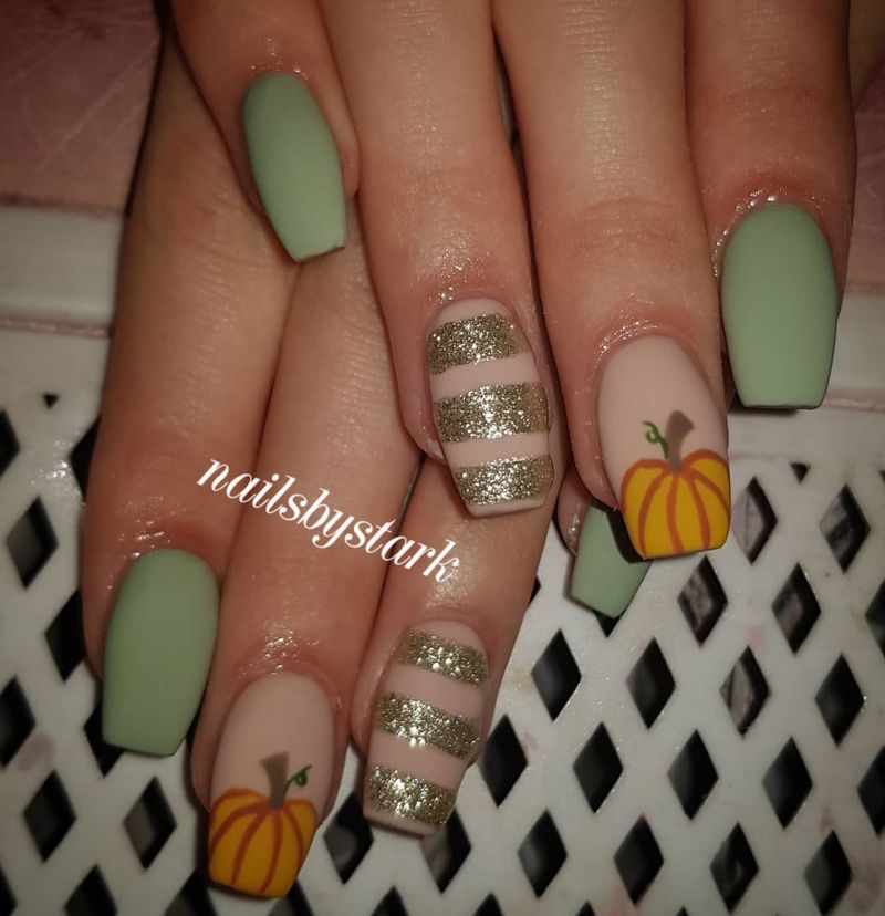 62 Trendy Thanksgiving Pumpkin Nail Art Designs to Try Right Now