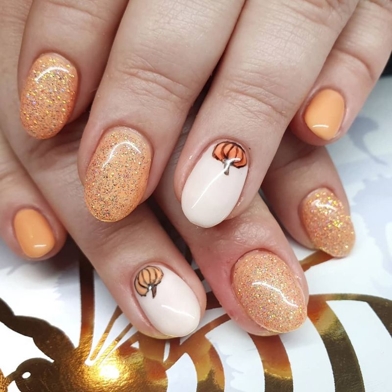 62 Trendy Thanksgiving Pumpkin Nail Art Designs to Try Right Now