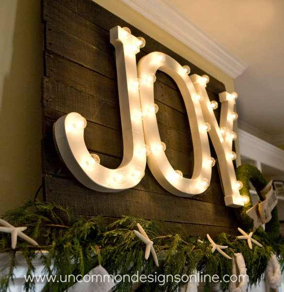 35 Creative and Unique DIY Christmas JOY Signs