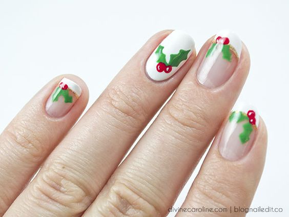 55 Gorgeous Christmas Nails With Mistletoe To Celebrate Holiday