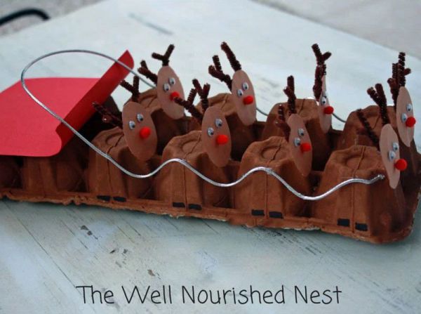 46 Genius Christmas Decorations Made from Recycled Materials