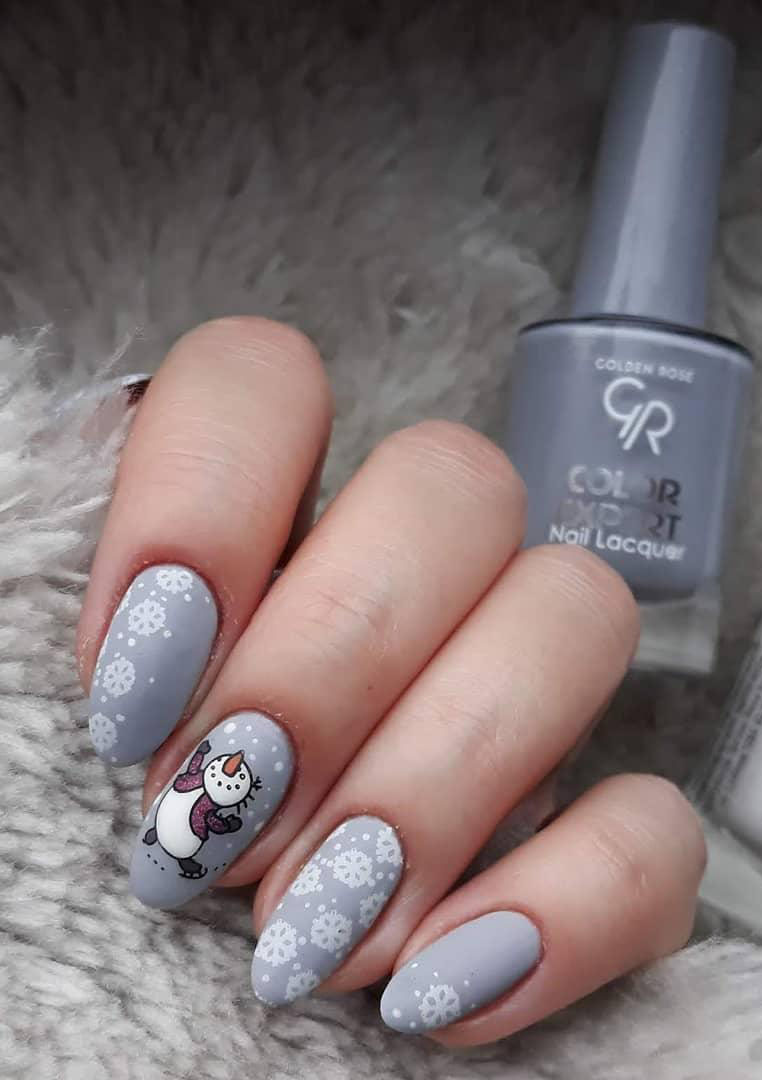 50 Gorgeous Snowman Christmas Nails To Inspire You