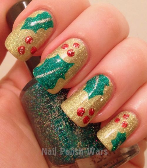 55 Gorgeous Christmas Nails With Mistletoe To Celebrate Holiday