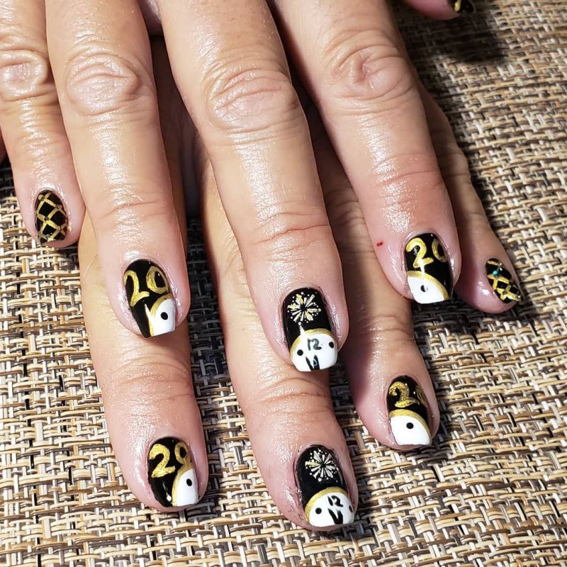 58 Gorgeous New Year's Nails 2020 To Inspire You