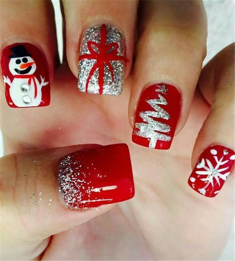 50 Gorgeous Snowman Christmas Nails To Inspire You