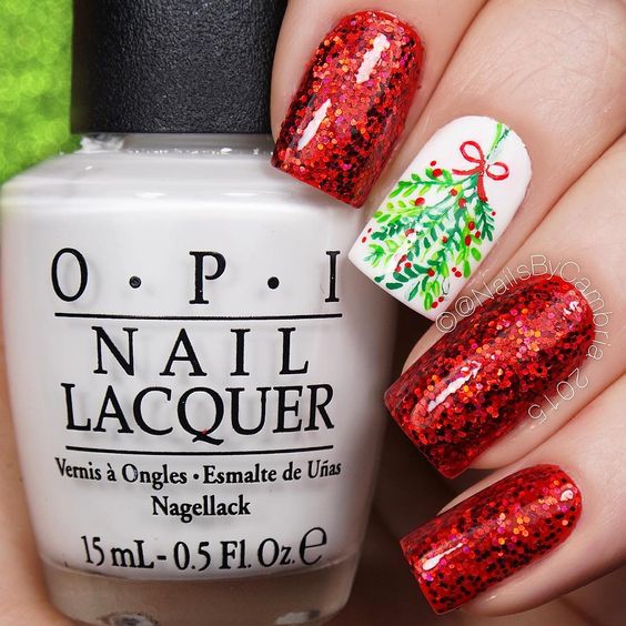 55 Gorgeous Christmas Nails With Mistletoe To Celebrate Holiday