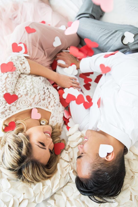 30 Unique Valentine's Day Photoshoot Ideas