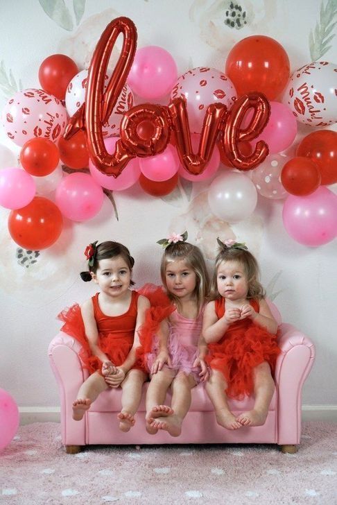 30 Unique Valentine's Day Photoshoot Ideas