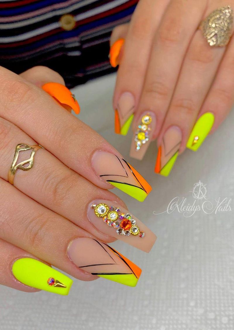 60 Pretty Yellow Acrylic Coffin Nails to Express Your Personality