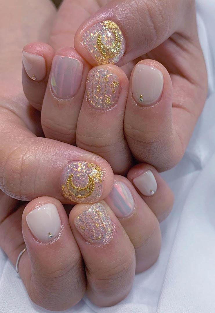 51 Trendy Moon Nail Art Designs You Need To Try