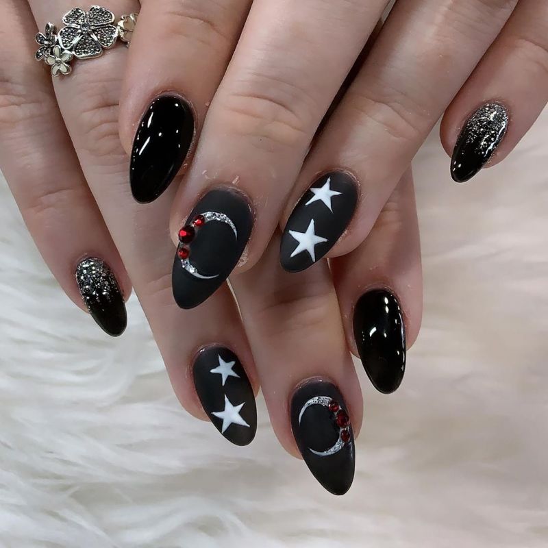 51 Trendy Moon Nail Art Designs You Need To Try